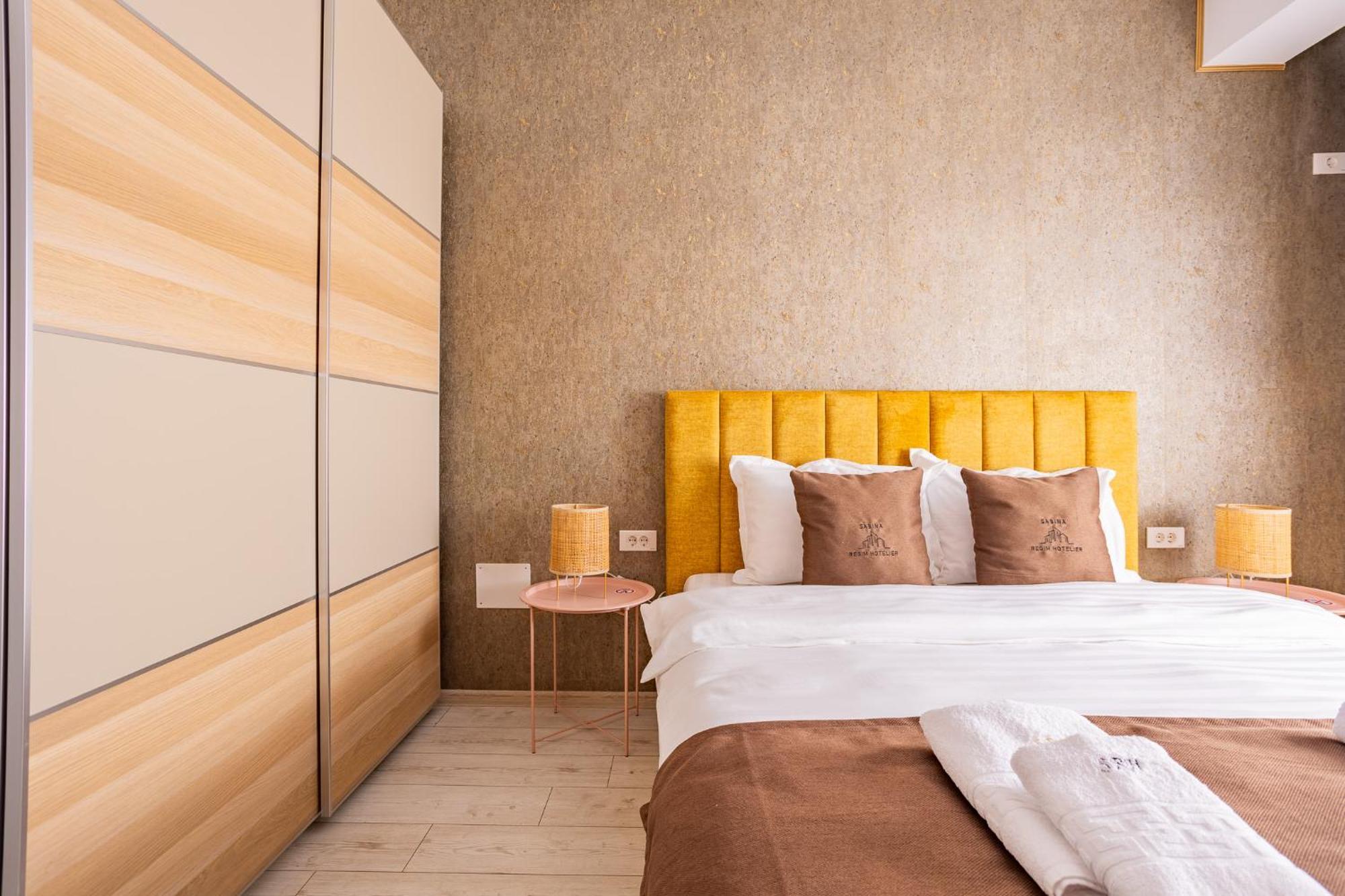 Luxury Sabina 35 Apartment Bucharest
