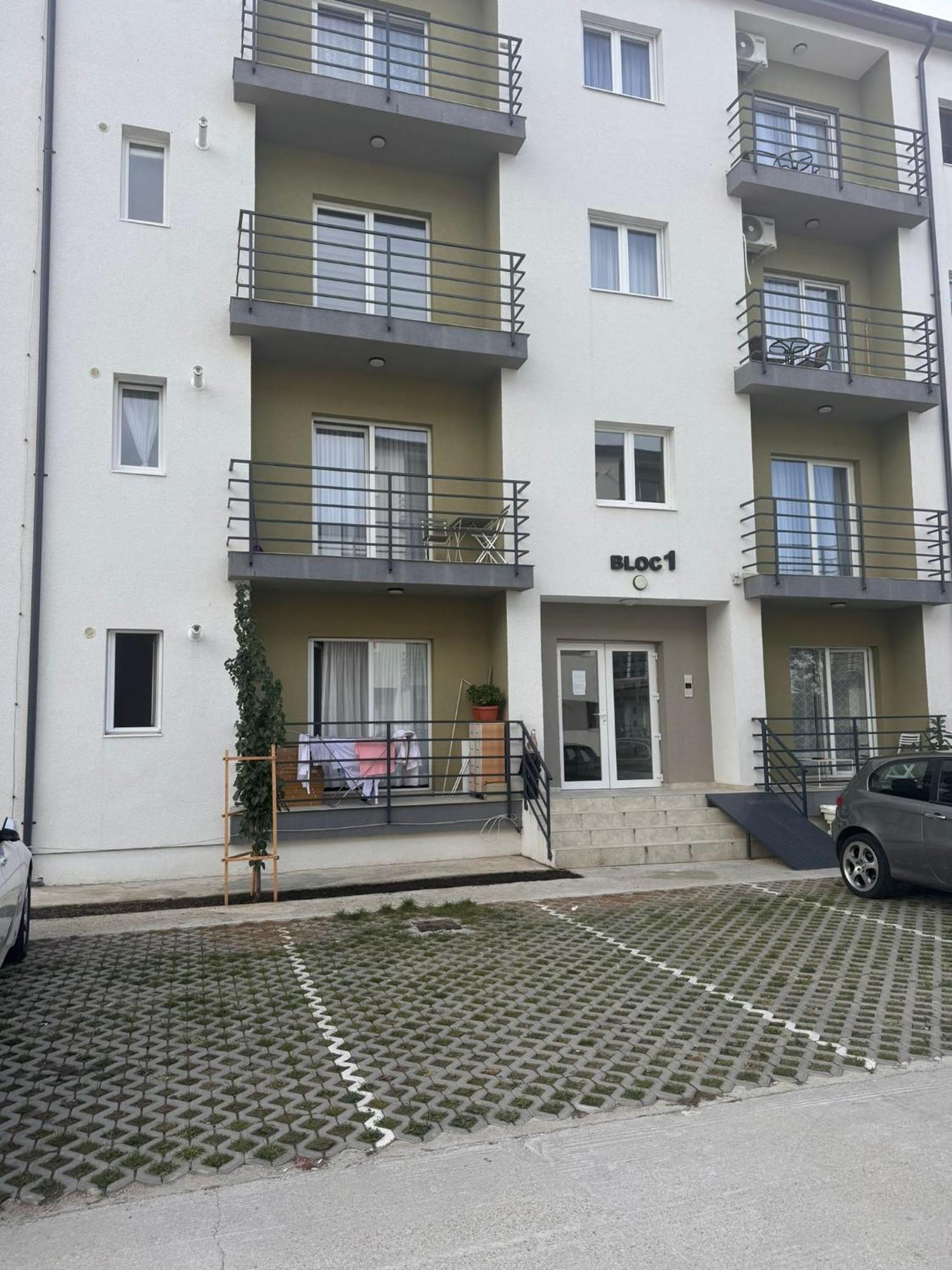 Luxury Sabina 35 Bucharest