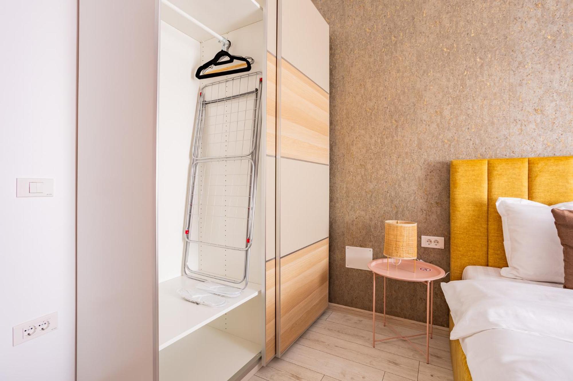 Luxury Sabina 35 Bucharest
